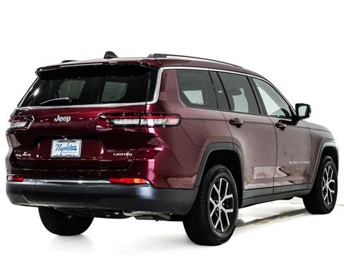 Used 2023 Jeep Grand Cherokee L Limited w/ Trailer Tow Group (B) AWD/4WD image 6