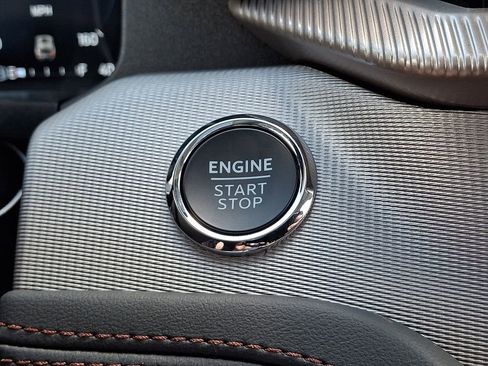 New 2026 Ford Explorer Active image 17