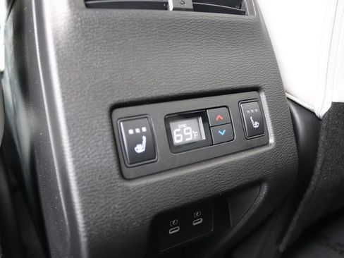 New 2026 Mitsubishi Outlander SEL AWD/4WD image 25