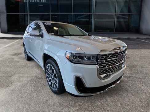 Used 2020 GMC Acadia Denali w/ Technology Package image 3