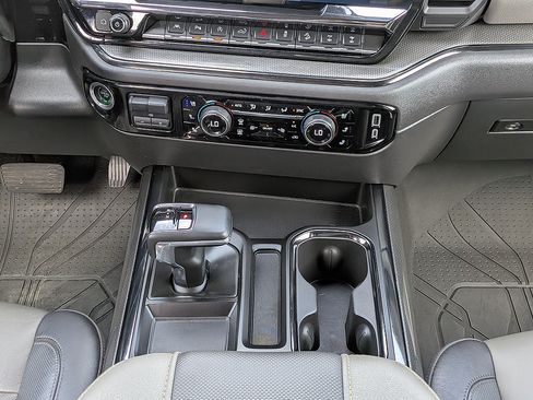Certified 2024 Chevrolet Silverado 1500 ZR2 AWD/4WD image 91