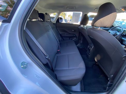 Used 2025 Hyundai Kona SEL image 39