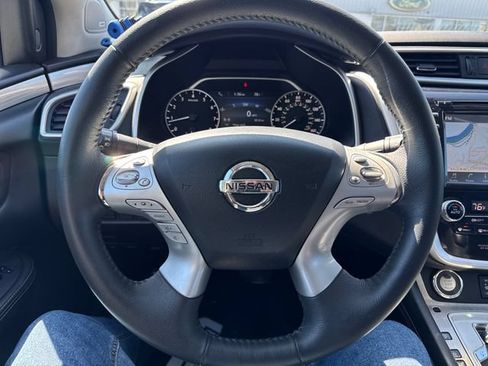 Used 2017 Nissan Murano SL w/ SL Technology Package AWD/4WD image 16