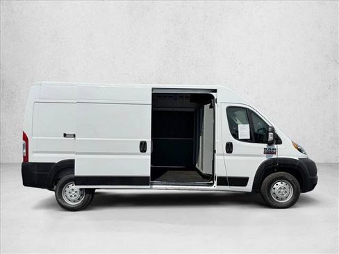 Used 2021 RAM ProMaster 2500 FWD image 5