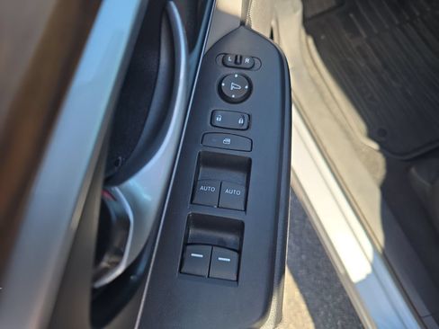 Used 2022 Honda CR-V EX-L image 14
