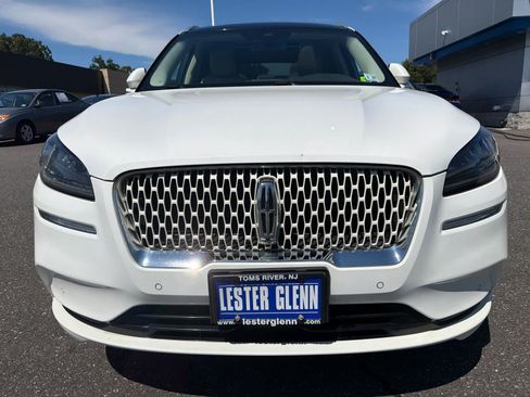 Used 2022 Lincoln Corsair Reserve w/ Equipment Group 201A AWD/4WD image 4