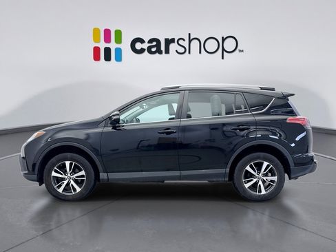 Used 2018 Toyota RAV4 XLE w/ Plus Extra Value Package image 2