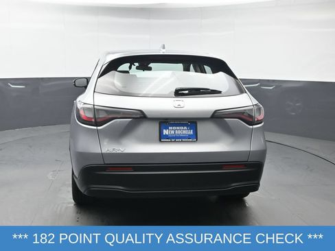 Certified 2024 Honda HR-V LX image 5