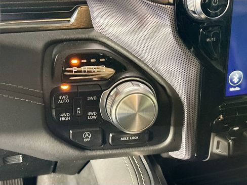 Used 2020 RAM 1500 Limited image 18