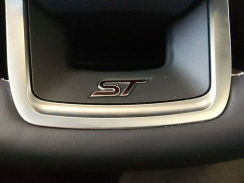Used 2024 Ford Explorer ST w/ Equipment Group 401A AWD/4WD image 20