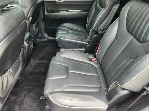 Used 2024 Hyundai Palisade Limited FWD image 29