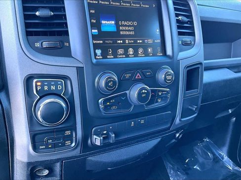 Used 2015 RAM 1500 Express AWD/4WD image 35