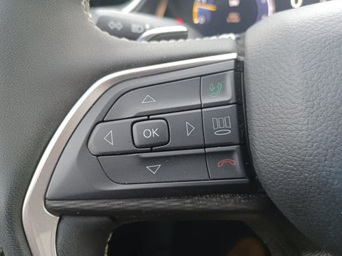 Used 2023 Jeep Grand Cherokee Altitude image 14