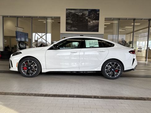Used 2025 BMW M235i xDrive w/ Premium Package AWD/4WD image 8