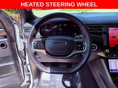 Used 2023 Jeep Grand Wagoneer Series II AWD/4WD image 16