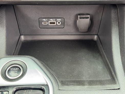Used 2022 Nissan Sentra SV w/ All-Weather Package FWD image 25
