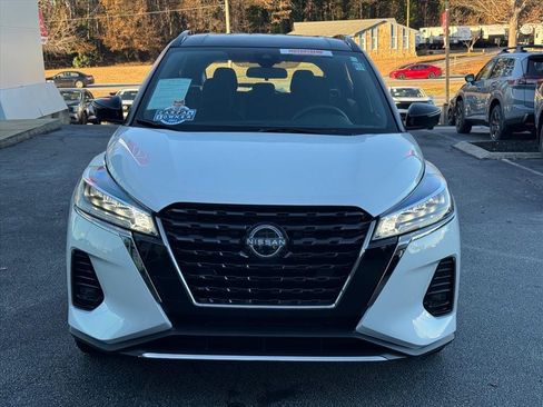 Certified 2024 Nissan Kicks SR image 8