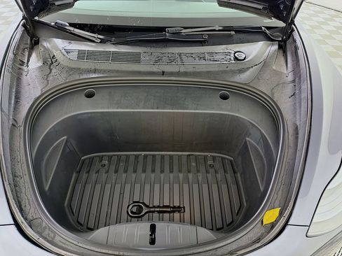 Used 2022 Tesla Model 3 Long Range image 34