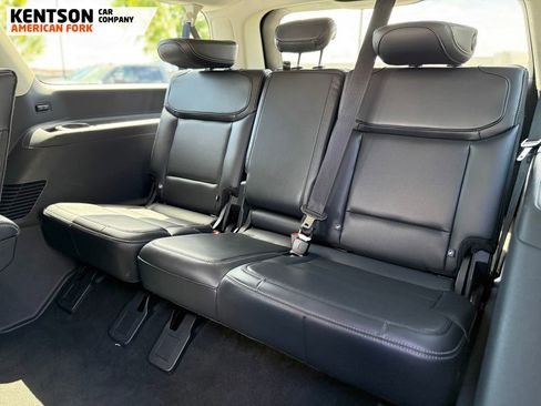 Used 2025 Ford Expedition Max Platinum AWD/4WD image 39