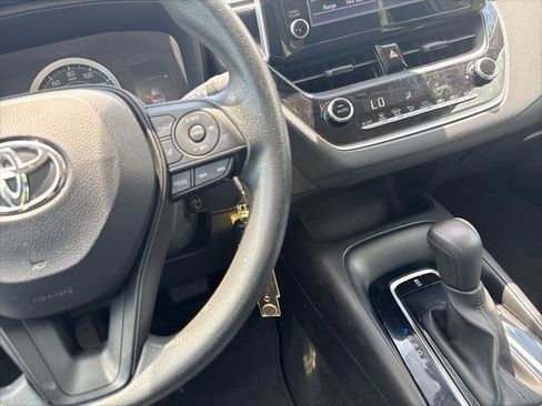 Certified 2020 Toyota Corolla LE FWD image 21