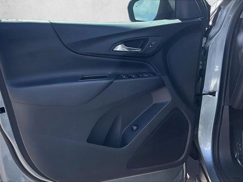 Certified 2024 Chevrolet Equinox LT image 17