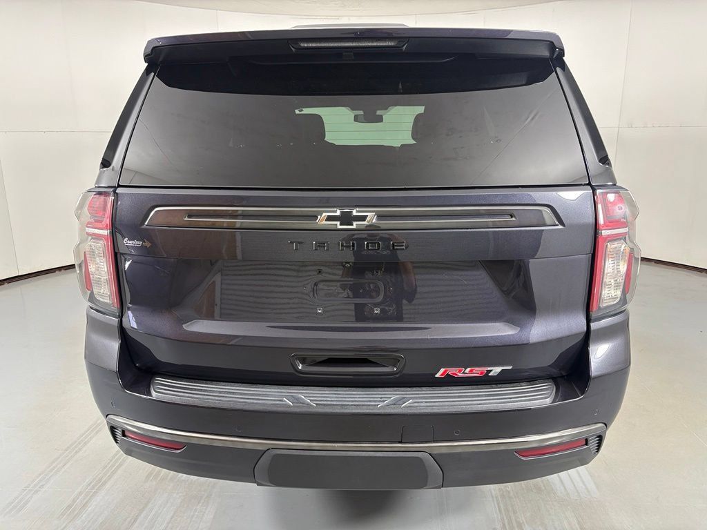 Used 2022 Chevrolet Tahoe RST w/ Luxury Package RWD image 7