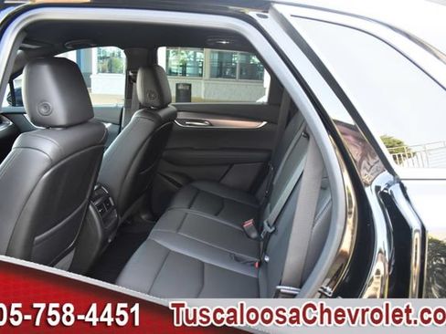 Used 2025 Cadillac XT5 Luxury w/ LPO, Floor Liner Package FWD image 24