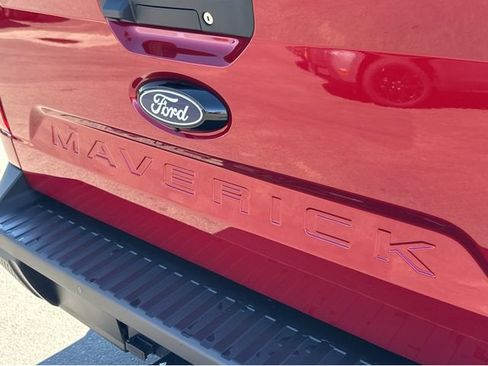 New 2026 Ford Maverick Lariat image 34