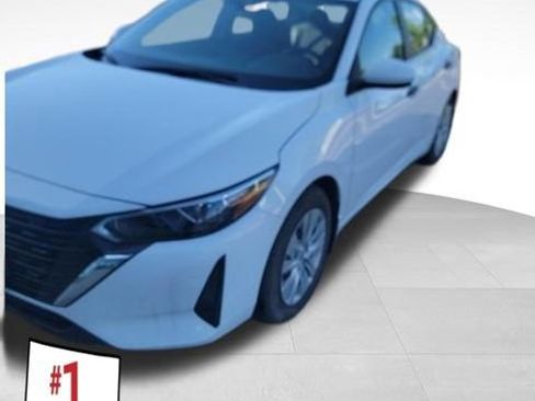 Used 2024 Nissan Sentra S FWD image 1