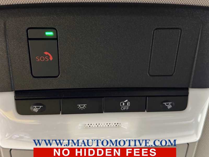 Used 2023 Nissan Rogue SV AWD/4WD image 33