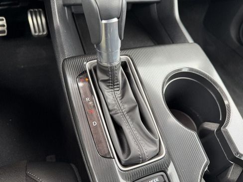 Used 2025 Honda Civic Sport image 19