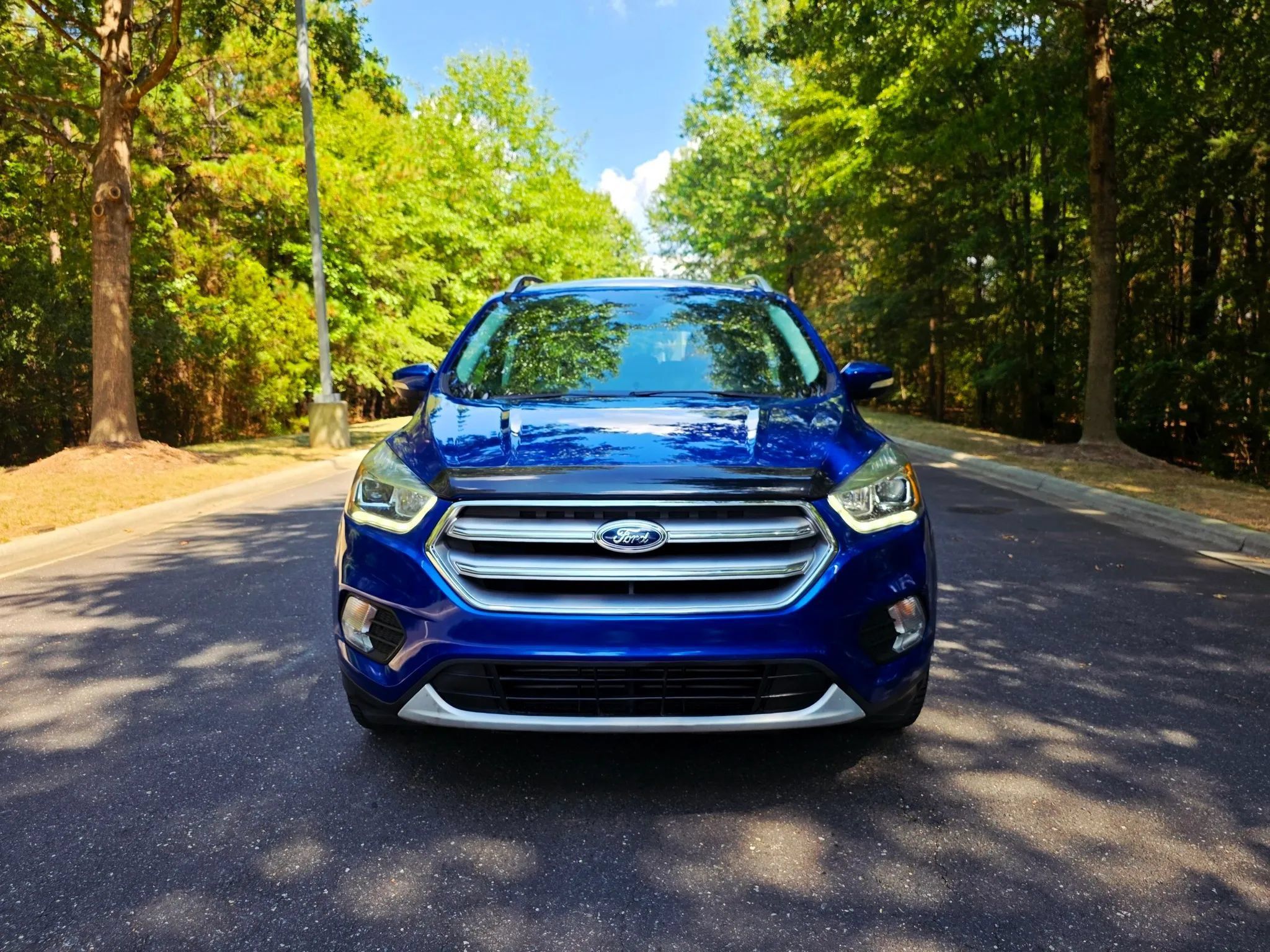 Used 2017 Ford Escape Titanium FWD image 2