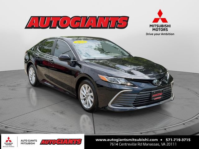 Used 2024 Toyota Camry LE FWD image 1