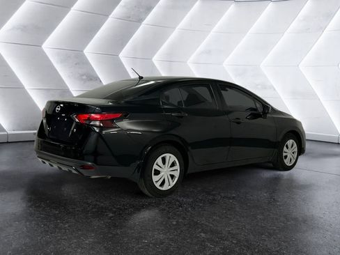 Used 2025 Nissan Versa S w/ Trunk Package FWD image 4