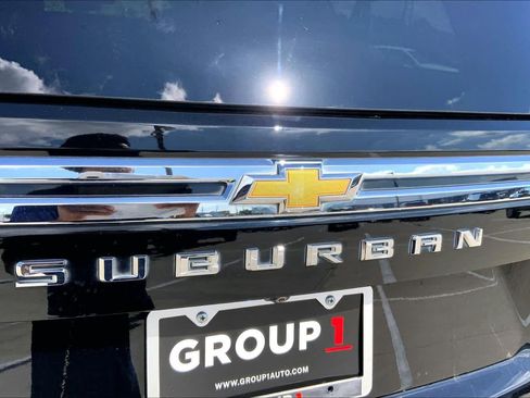 Used 2021 Chevrolet Suburban Premier w/ Texas Edition RWD image 30
