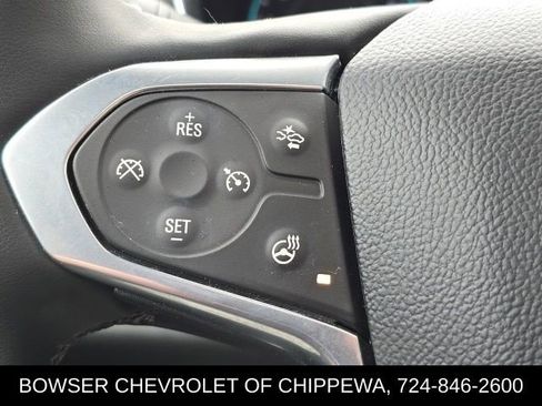 Used 2023 Chevrolet Traverse RS image 24
