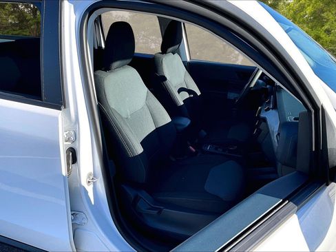 Used 2024 Ford Maverick XL image 33