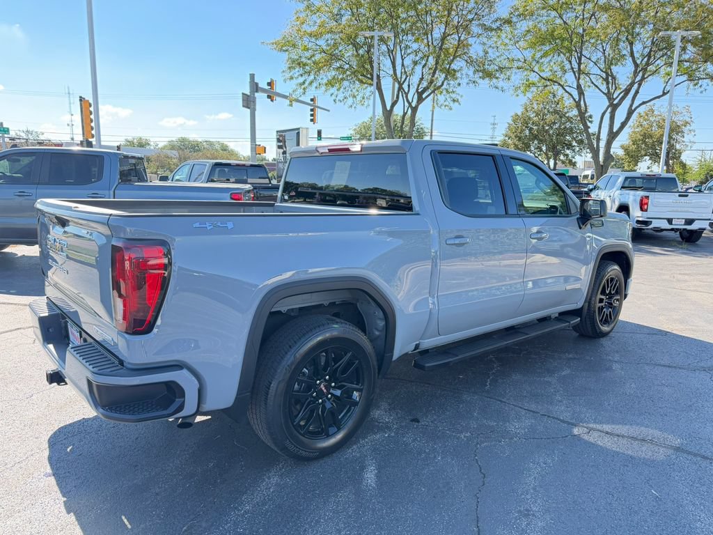 Used 2024 GMC Sierra 1500 Elevation w/ LPO, Elevation Black Package AWD/4WD image 10