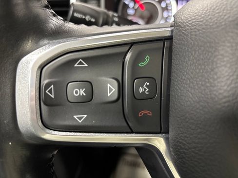 Used 2022 RAM 1500 Laramie AWD/4WD image 19