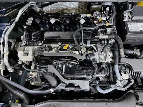 Used 2026 Toyota Corolla LE FWD image 38