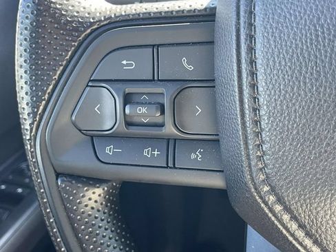 Used 2025 Toyota Tacoma SR5 RWD image 28