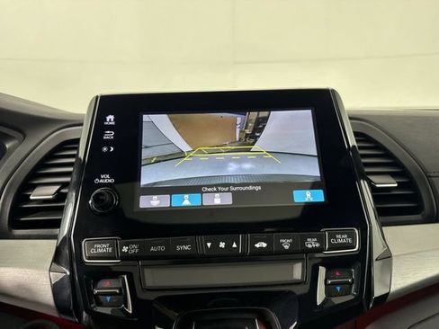 Used 2023 Honda Odyssey Sport image 8