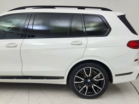 Used 2021 BMW X7 xDrive40i w/ M Sport Package image 10