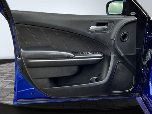 Used 2022 Dodge Charger R/T w/ Performance Handling Group image 23