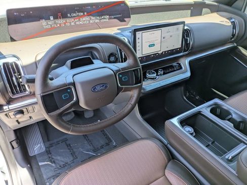 New 2026 Ford Expedition King Ranch AWD/4WD image 3