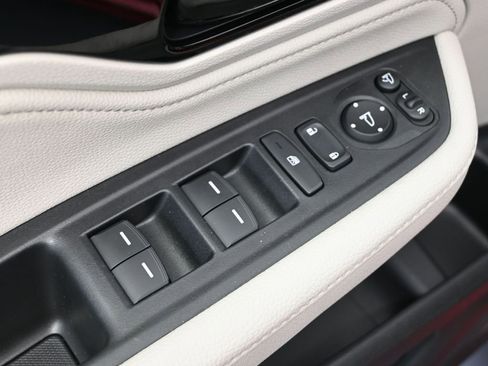 Used 2025 Honda Odyssey Elite image 19