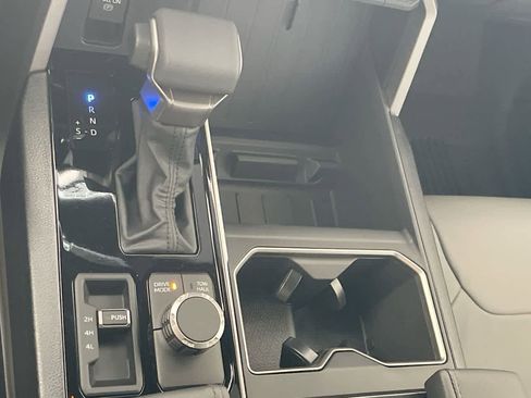 New 2026 Toyota Tundra SR5 AWD/4WD image 20