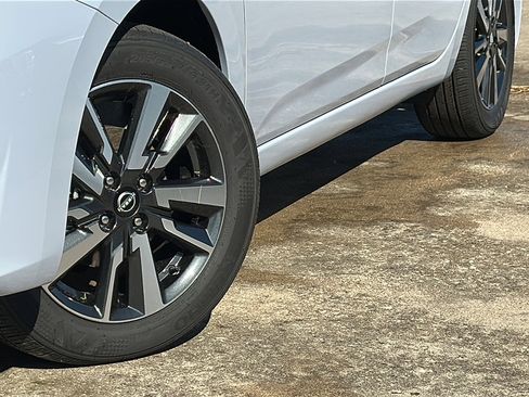 New 2025 Nissan Versa SV w/ Trunk Package image 3