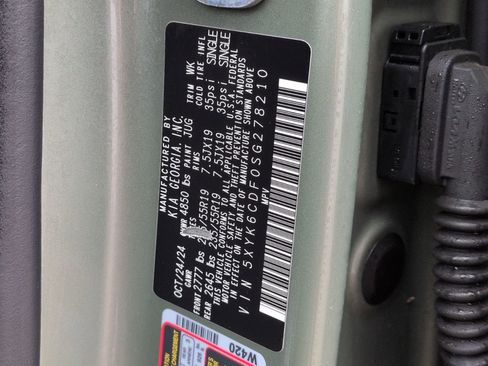 Used 2025 Kia Sportage X-Line image 38