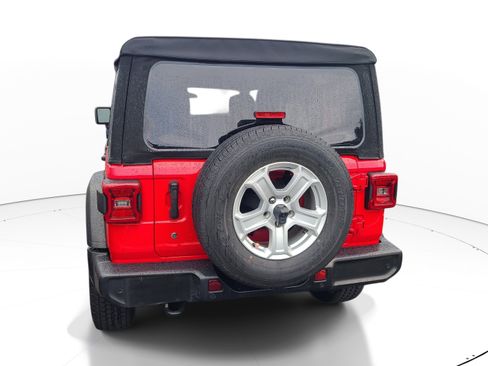 Used 2018 Jeep Wrangler Unlimited Sport S AWD/4WD image 7
